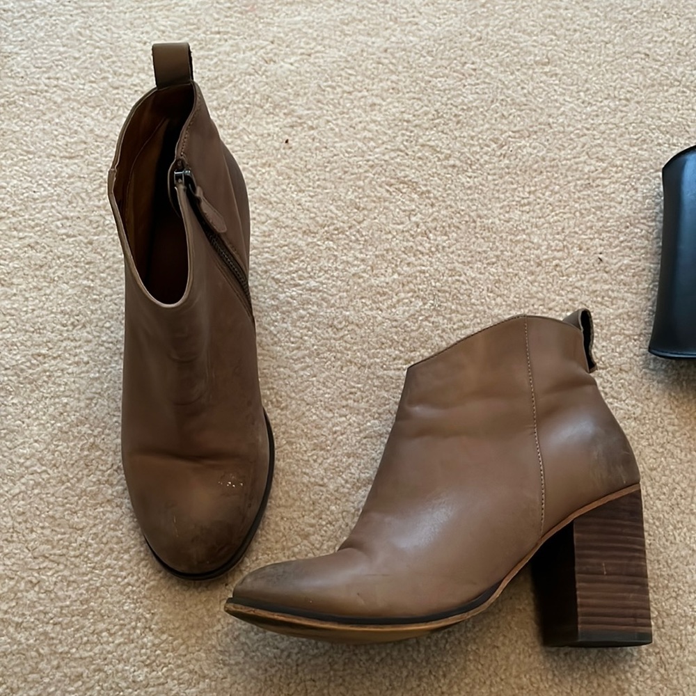 Nordstrom BP tan leather booties